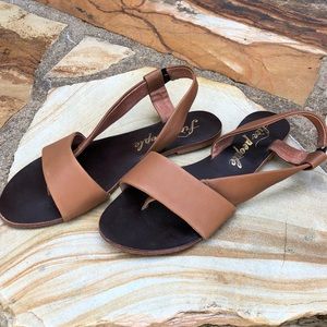 Free People Tan Sandals size 7